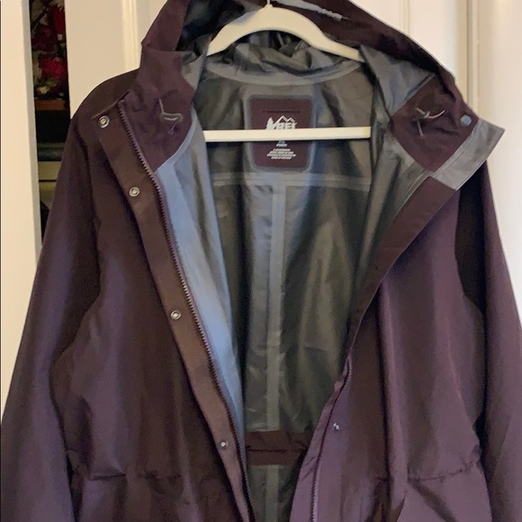 pike street trench coat